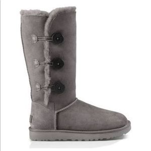 UGG Australia Bailey Button Triplet II